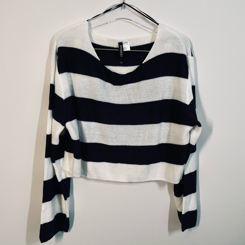 Divided, Black and White stripes crop sweater, size M